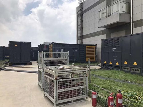西乡除了定期检查，还有哪些方法可以及时发现接触式转速表探头的磨损？